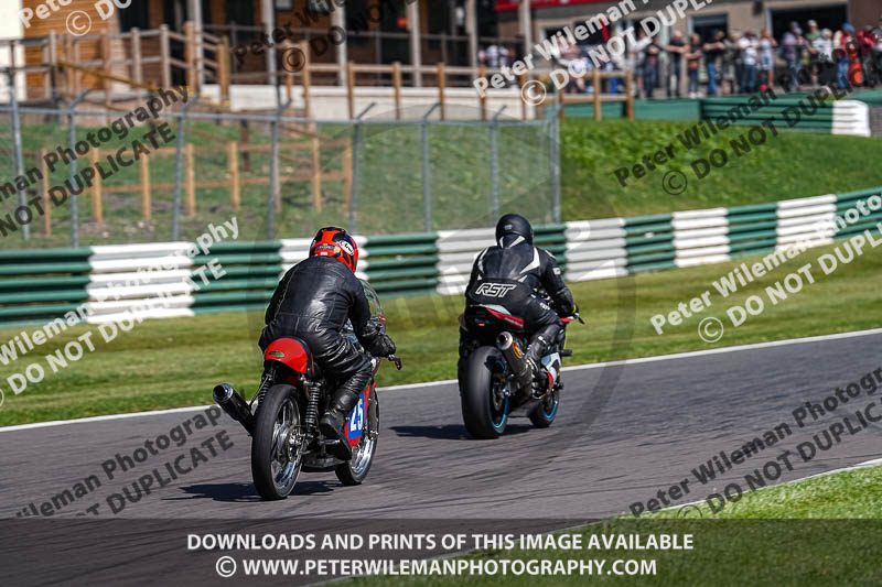 Vintage motorcycle club;eventdigitalimages;mallory park;mallory park trackday photographs;no limits trackdays;peter wileman photography;trackday digital images;trackday photos;vmcc festival 1000 bikes photographs